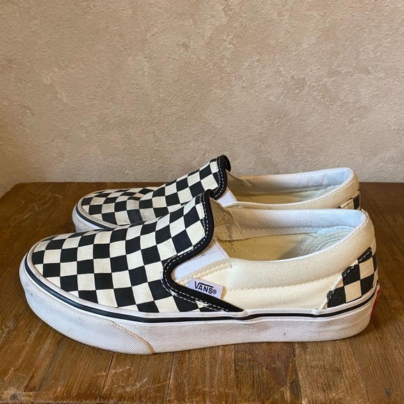 checkered vans size 6.5